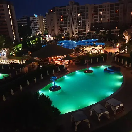 Apartman Sunny - Royal Napospart